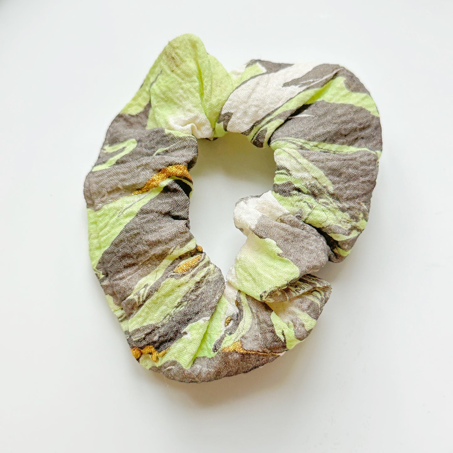 Pre-made Scrunchies 10 pics / $5.99
